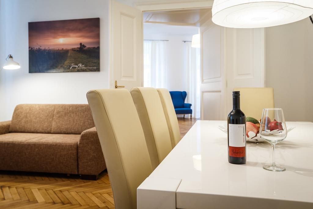 Judengasse Premium By Ichbucheat Viena Quarto foto